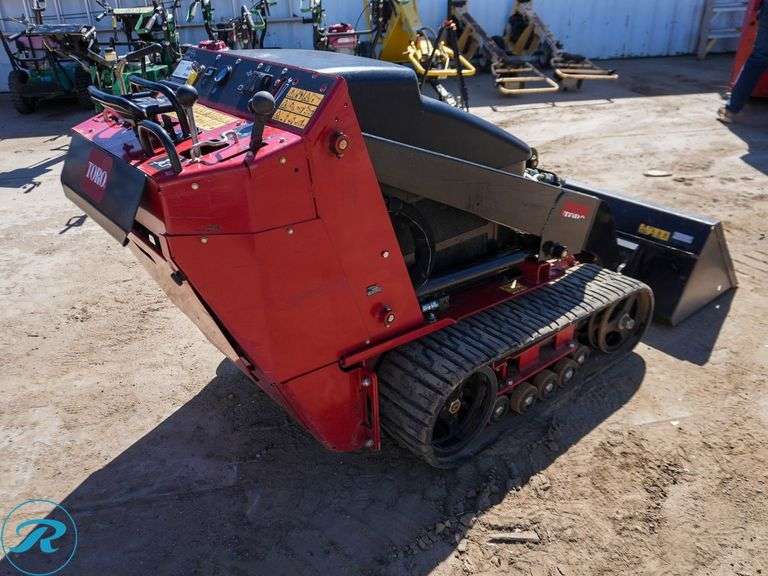 2022  Toro  22324 TX-525  Mini Crawler Skid Steer Loader - Roller Auctions