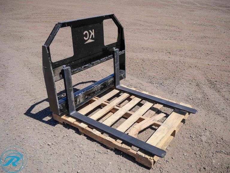 New Kit Containers Fork Attachment to Fit Skid Steer Loader, 42" Forks - Roller Auctions