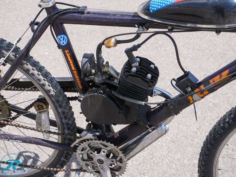 Trek Motorized Hybrid Bicycle, Gasoline (Turns Over Does Not Start) - Roller Auctions