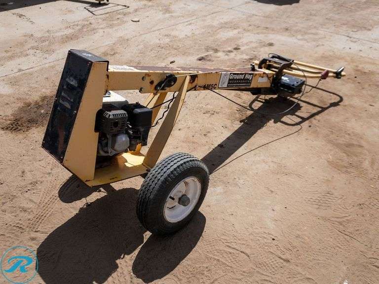 2005 Ground Hog 1M5C Portable Hydraulic Post Hole Digger - Roller Auctions