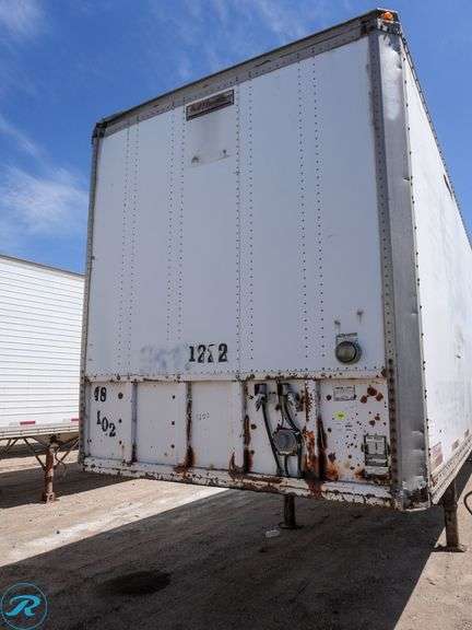 1988  Monon  T/A Van Trailer - Roller Auctions