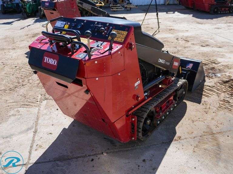 2024  Toro  22323 TX-525  Mini Crawler Skid Steer Loader - Roller Auctions