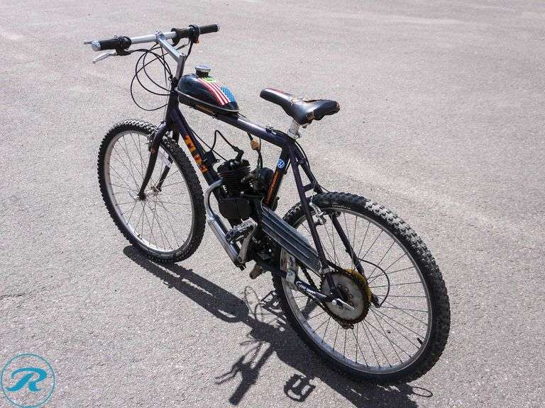 Trek Motorized Hybrid Bicycle, Gasoline (Turns Over Does Not Start) - Roller Auctions