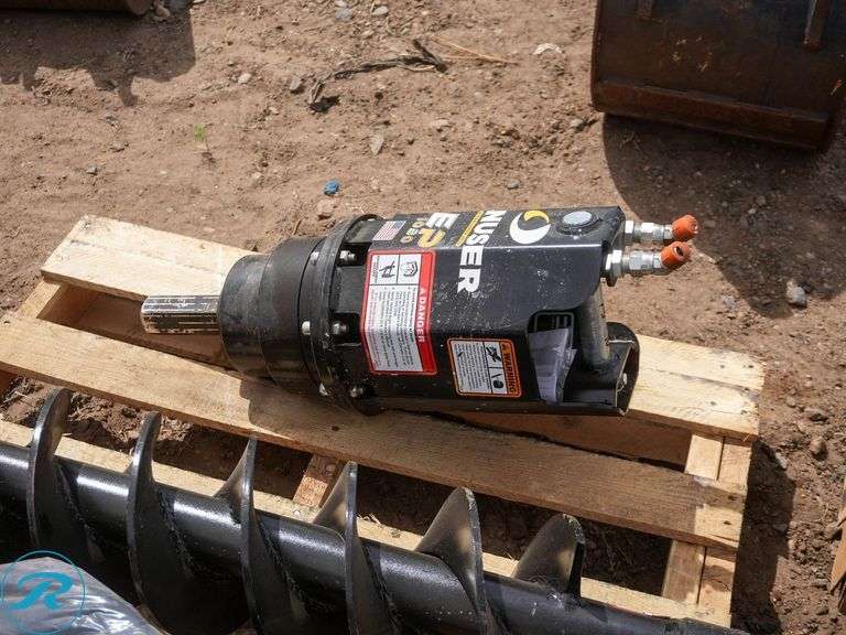 New Danuser EP1020 Hydraulic Post Hole Digging Attachment to Fit Skid ...