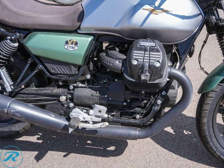 2022  Moto Guzzi  V7 Stone  850cc  Motorcycle - Roller Auctions