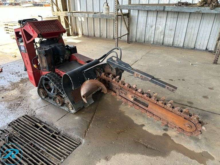 2013  Toro  22973 TRX-20  Walk Behind Crawler Trencher - Roller Auctions