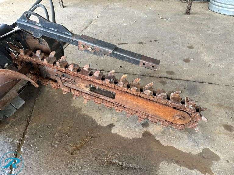 2013  Toro  22973 TRX-20  Walk Behind Crawler Trencher - Roller Auctions