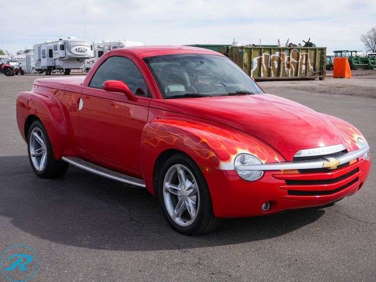 2003  Chevrolet  SSR  RWD  Pickup - Roller Auctions