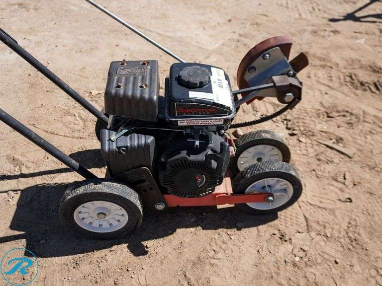 2015 Yardman 251-586 Lawn Edger - Roller Auctions