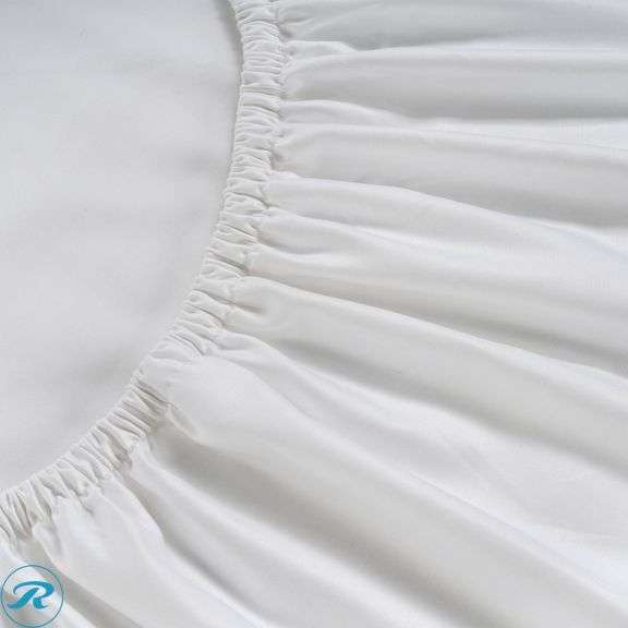 Hotel Signature 800 Thread Count Cotton 6-piece Sheet Set - New - Roller Auctions