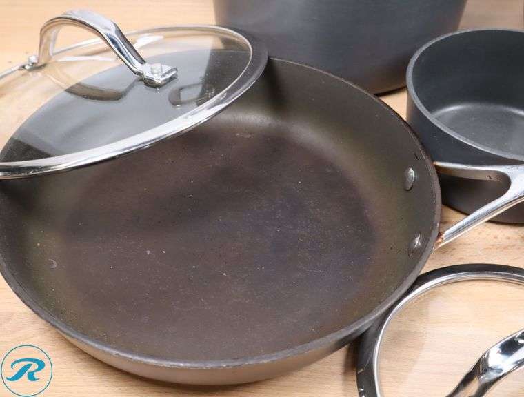 Kirkland Signature 12-piece Non-Stick Cookware Set - Used - Roller Auctions