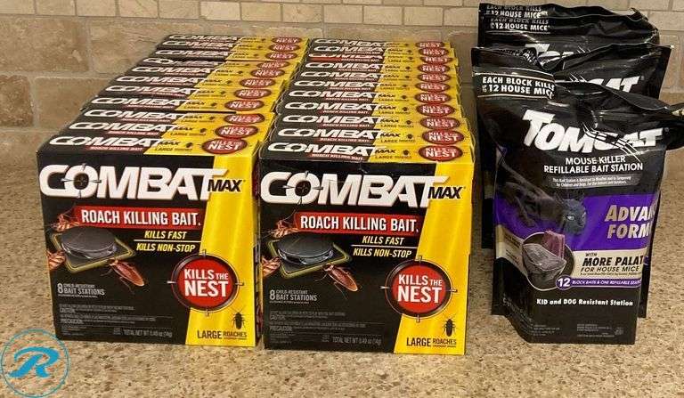 (26) New- (22) Combat Max for Large Roaches 8 -Count Roach bait station ...