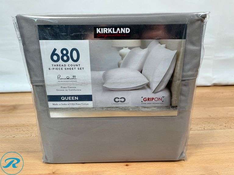 Kirkland Signature 680 Thread Count Sheet Set - New - Roller Auctions