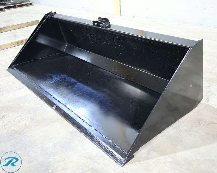 New Kit Containers Skid Steer Bucket, 78" - Roller Auctions