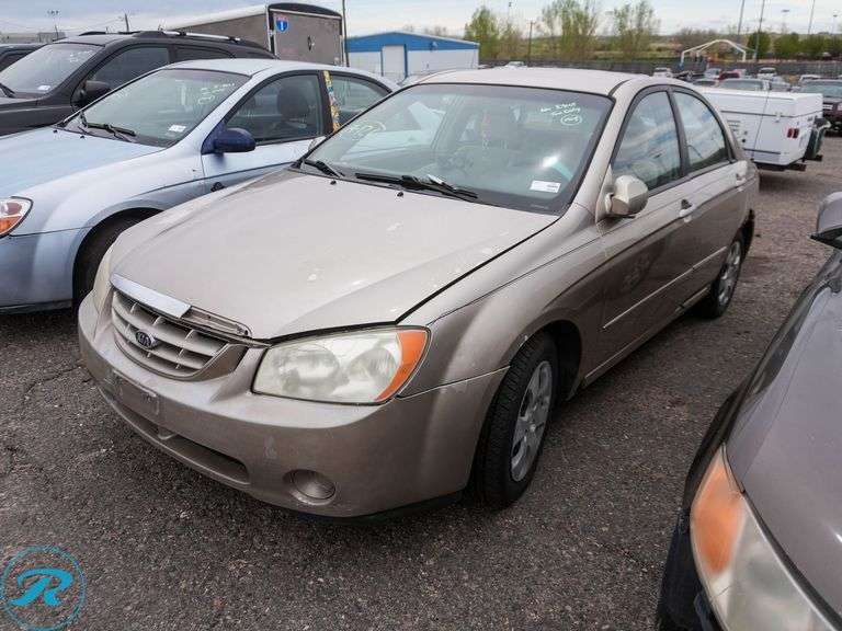 2006  Kia  Spectra EX   FWD - Roller Auctions