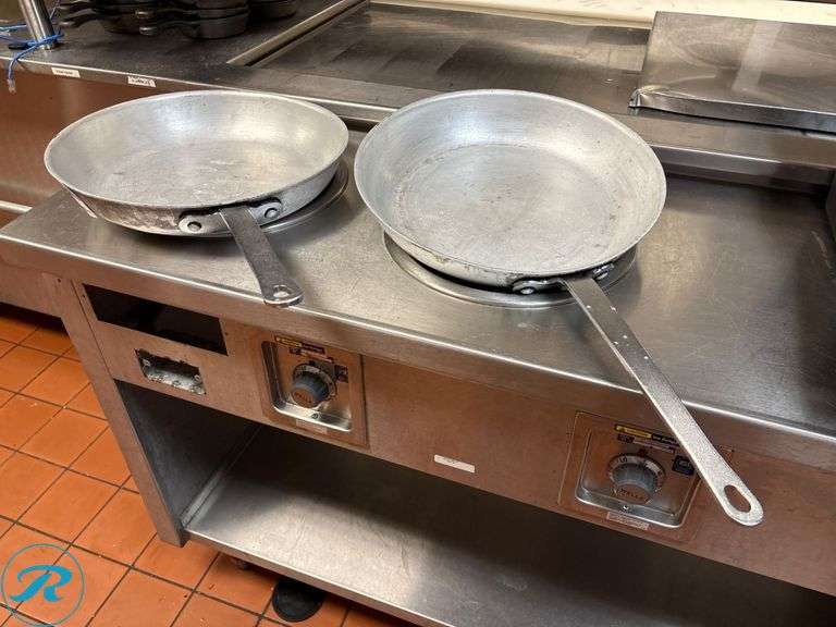 (2) 14” Aluminum Fry Pans - Roller Auctions