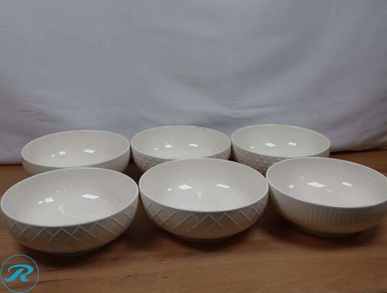 (6) Assorted Trudeau Serving Bowls, White - Like New/ 1 Chipped - Roller Auctions