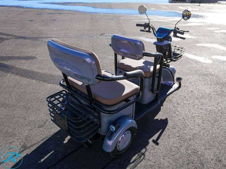 New 2025 I-Ranch IRGC40 Mini 3-Wheel Golf Cart, Electric - Roller Auctions