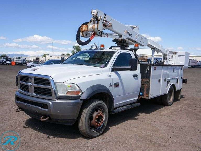 2011 Ram 5500 Heavy Duty 4WD Bucket Truck - Roller Auctions