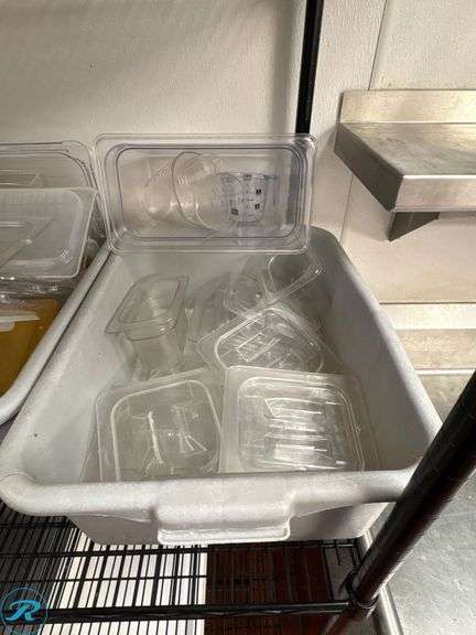 Assorted Clear Plastic Food Storage Containers and Lids - Roller Auctions