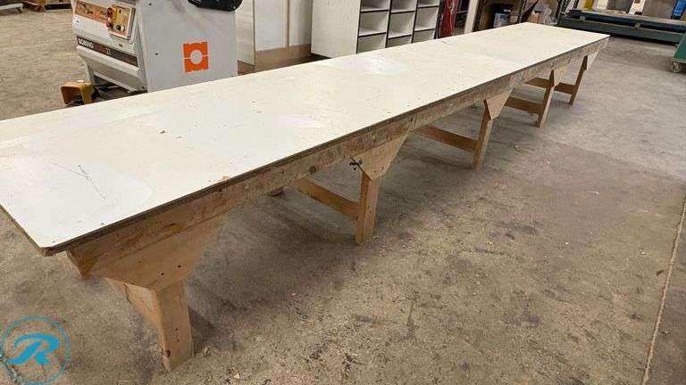 test marketing lot - Roller Auctions