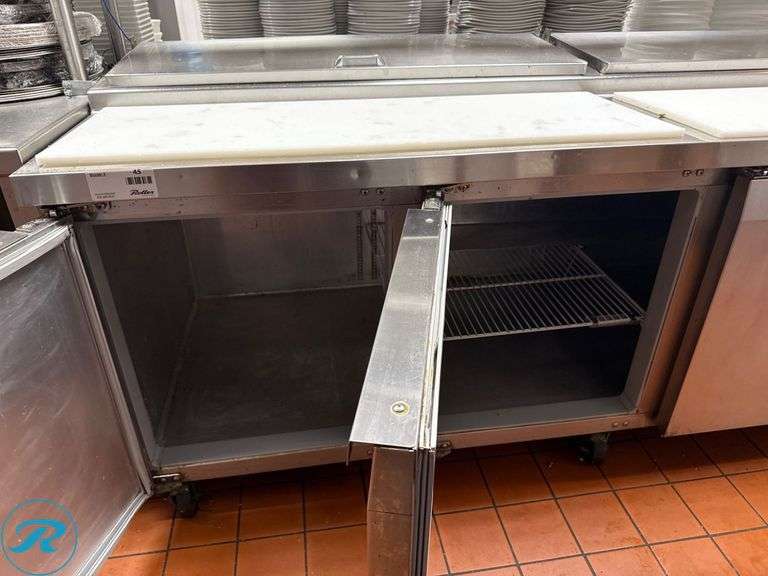 Continental CPA93 Refrigerated Prep Table, Stainless Steel, 93″ - Roller Auctions