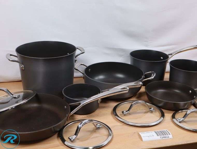 Kirkland Signature 12-piece Non-Stick Cookware Set - Used - Roller Auctions