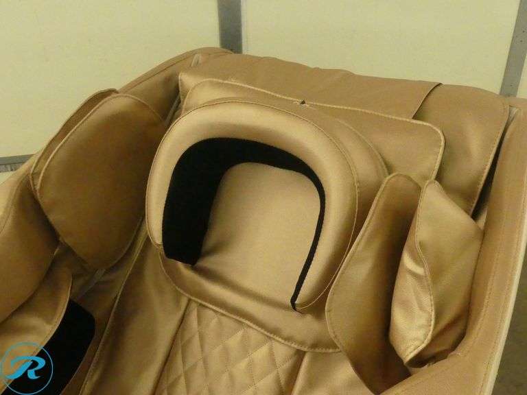 New SKLP SK-S13 Massage Chair - Roller Auctions