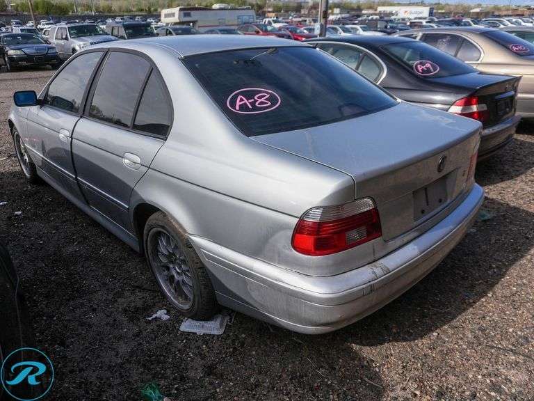 2001  BMW  5 Series 530i  RWD - Roller Auctions