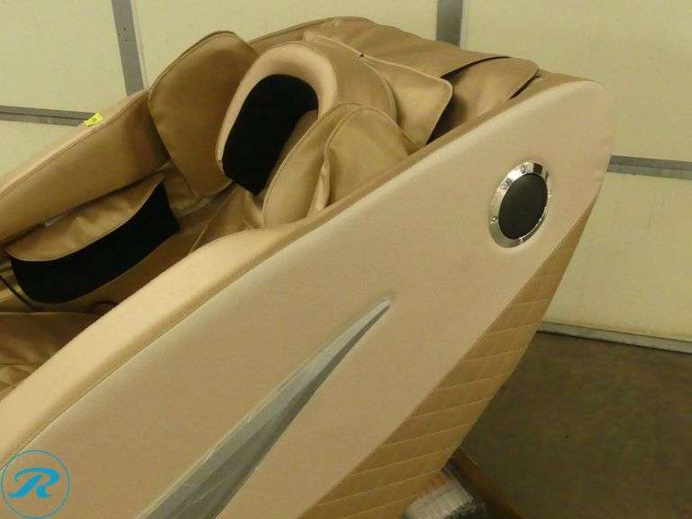 New SKLP SK-S13 Massage Chair - Roller Auctions