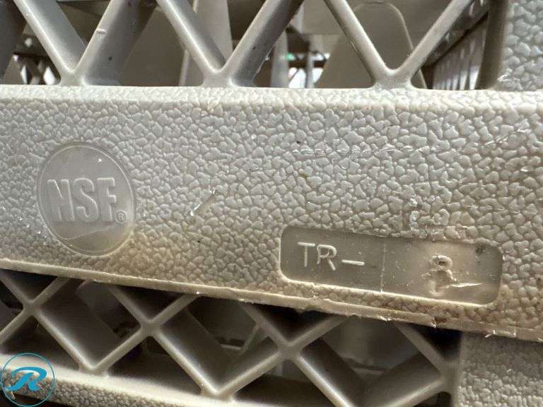 (10) Cambro Dishwashing Racks - Roller Auctions