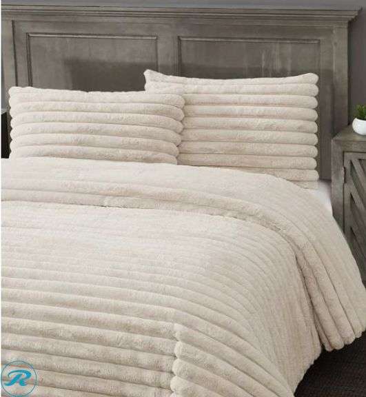 (1) 3-Piece Faux Fur Comforter Set, Queen - Like New, (1) Kirkland Signature 680 Thread Count 6-Piece Sheet Set, White, Queen - New - Roller Auctions