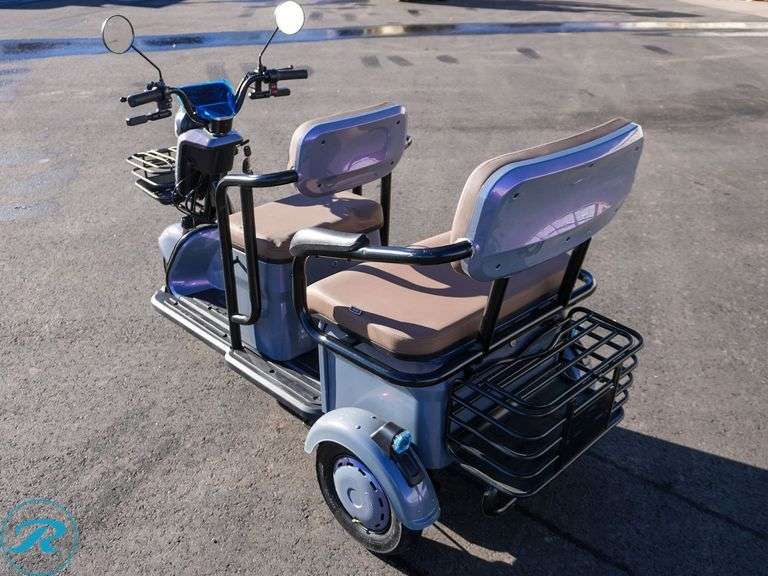New 2025 I-Ranch IRGC40 Mini 3-Wheel Golf Cart, Electric - Roller Auctions