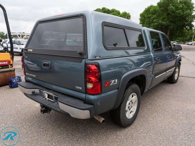 2006  Chevrolet  Silverado 1500   4WD  Pickup - Roller Auctions