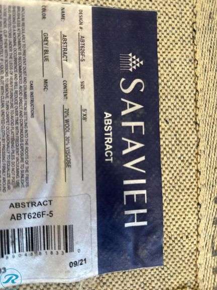 Safavieh Abstract ABT626F-5 Area Rug, 5′ x 8′, Grey/Blue, Wool-Viscose Blend - Roller Auctions