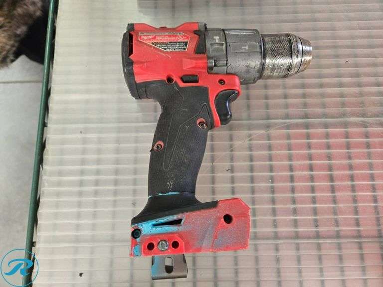 (4) Milwaukee Cordless Tools Including 2804-20 Drill/Driver, 2606-20Hammer Drill/Driver, 2853-20 Impact Driver, and 2735-20 LED Worklight - Roller Auctions