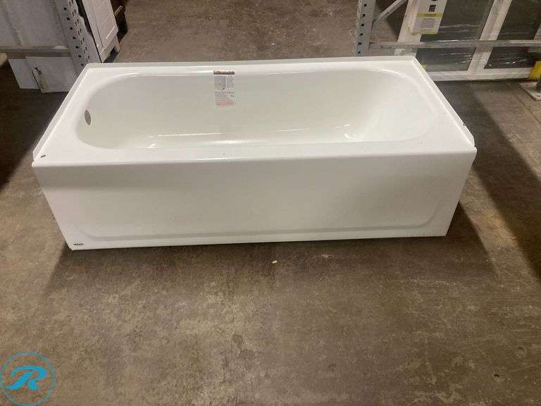 (1) Moax Pro Steel White Porcelain Enameled Steel Rectangular Alcove Soaking Bathtub 30" x 60" (Some minor damage See Photos) (Total of 1 Tub) - Roller Auctions