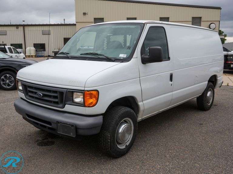 2006  Ford  E250   RWD  Cargo Van