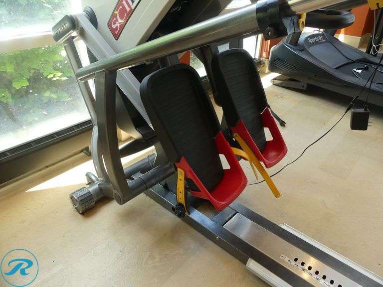 Scifit SONE Recumbent Stepper With Digital Console (Does Not Power On) - Roller Auctions