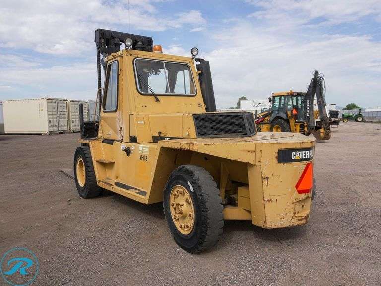 1991 Caterpillar V300B Forklift - Roller Auctions
