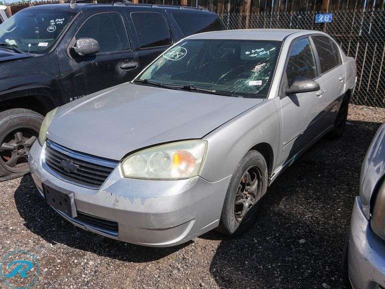 2006  Chevrolet  Malibu LT  FWD