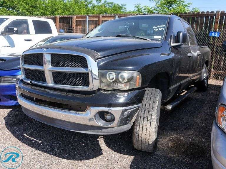 2005  Dodge  Ram 1500 SLT  4WD