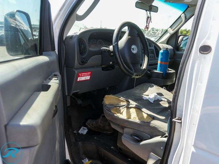 2007  Ford  E250 Vans Econoline  RWD - Roller Auctions