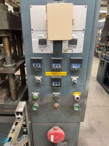 Wabash 75-1515-4TM 75-Ton Compression Molding Press, 3k Watt Heated Platen, 8x7 Compression Cylinder, 3HP, 480V 3-Phase - Roller Auctions