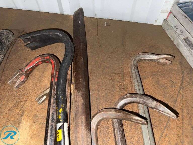 Pry Bars and Crowbars - Roller Auctions