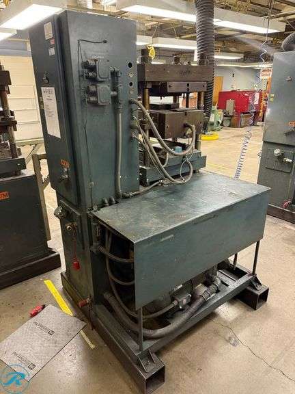 Wabash 75-1515-4TM 75-Ton Compression Molding Press, 3k Watt Heated Platen, 8x7 Compression Cylinder, 3HP, 480V 3-Phase - Roller Auctions