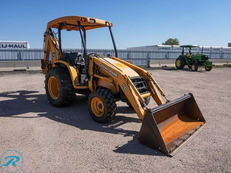 2004 John Deere 110 4WD Loader/Backhoe - Roller Auctions