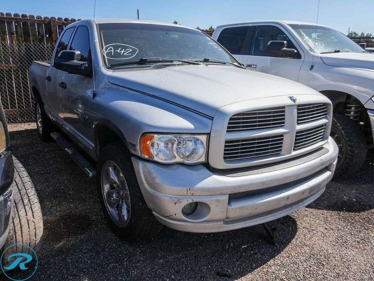 2005  Dodge  Ram 1500 SLT  4WD - Roller Auctions