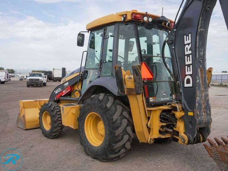 2019 John Deere 410L 4WD - Roller Auctions