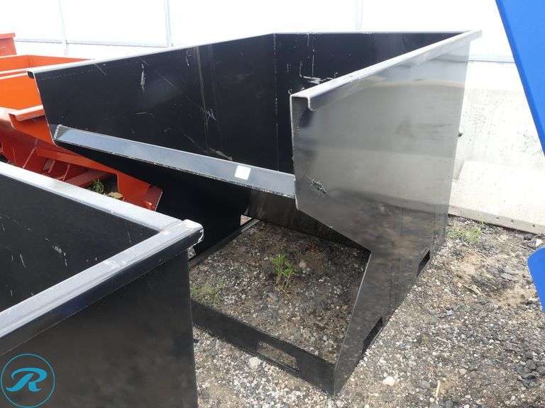 New Kit Containers Hopper to Fit Skid Steer Loader With Forklift Pockets, 2 Cu. Yd. - Roller Auctions